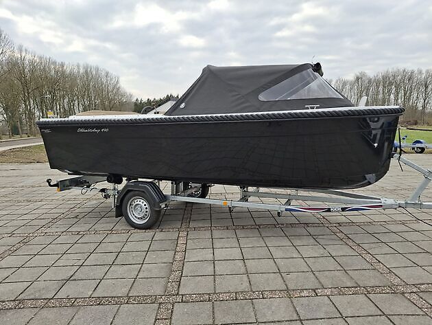 Oldambtsloep 490XL + Tohatsu MFS20 + Kick trailer Watersport Reinders Beerta